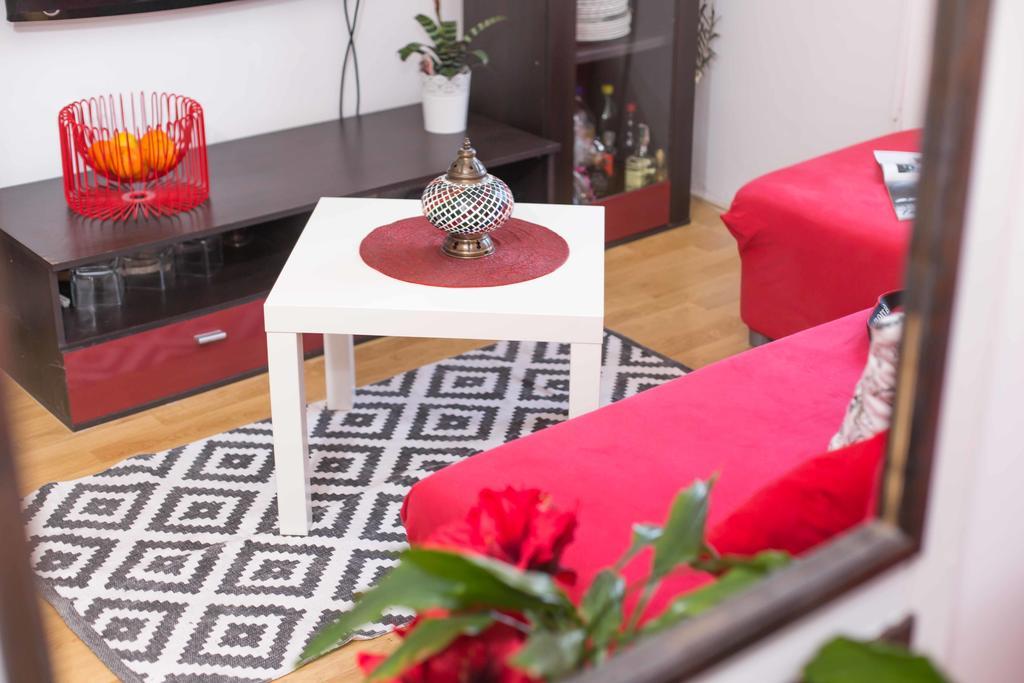 Red Valentino Apartment Split Exteriér fotografie